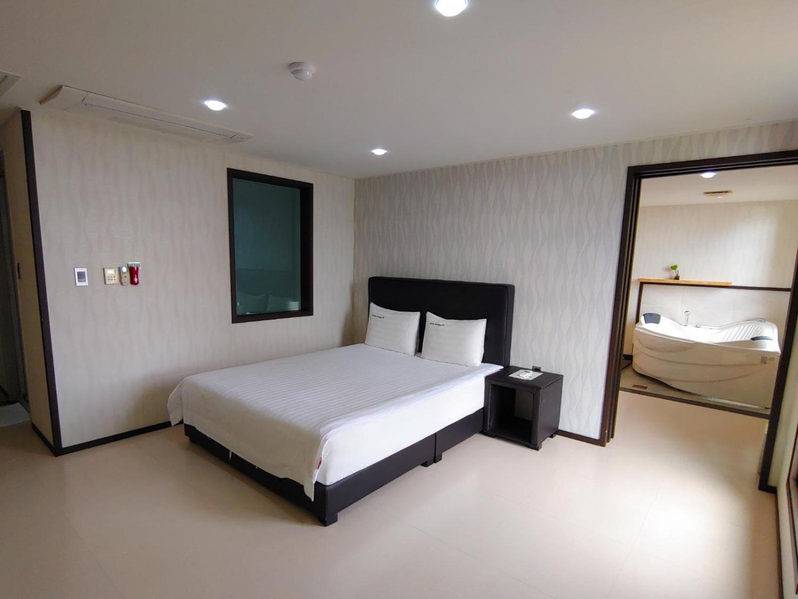 Hotel Rhangju Seogwipo Extérieur photo
