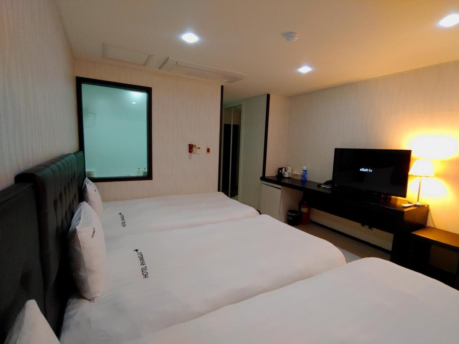 Hotel Rhangju Seogwipo Extérieur photo