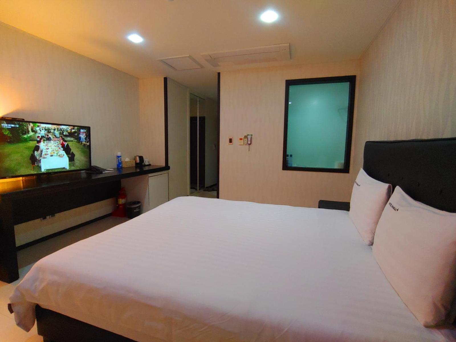 Hotel Rhangju Seogwipo Extérieur photo