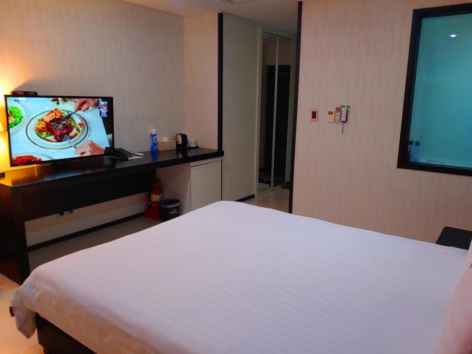 Hotel Rhangju Seogwipo Extérieur photo
